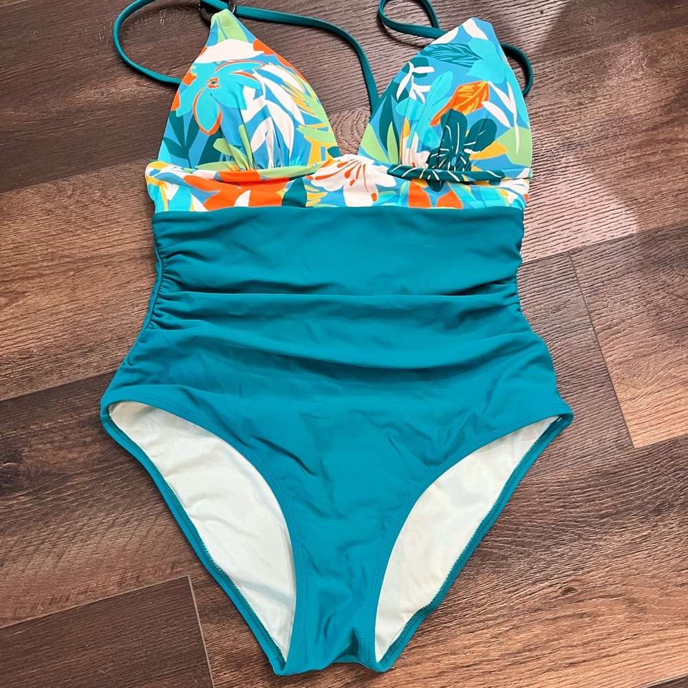 Cupshe Teal and Floral women’s sz Medium One Piece Swimsuit